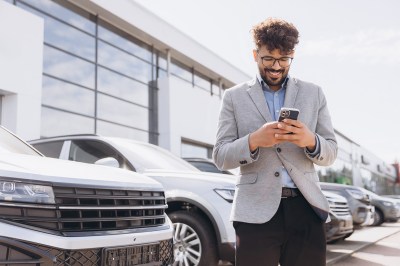 The AI-Informed Car Buyer is Here. Are You Ready? 